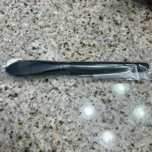 💐final sale! Bare minerals complexion brush